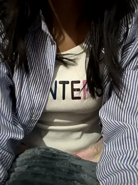 Snapshot of modelnishu chatting on November 13, 2:59 am modelnishu online show from November 13, 2:59 am