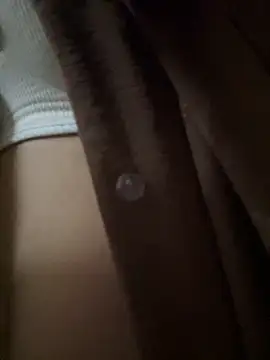 modelnishu online show from May 21, 4:04 pm