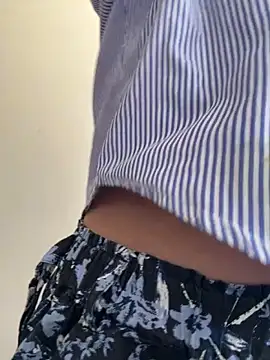 modelnishu online show from March 5, 4:20 am