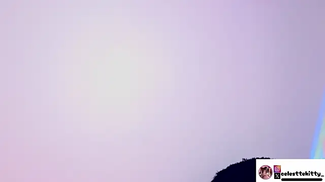 Snapshot of celestte_evans_1 chatting on December 15, 3:23 am celestte evans 1 online show from December 15, 3:23 am