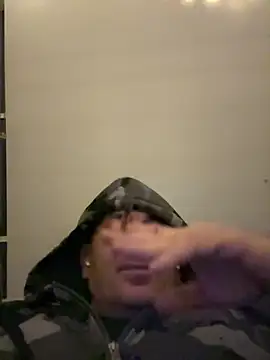 BULLBSX online show from March 12, 11:20 pm