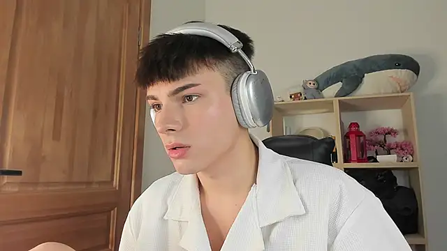 mystic evan online show from November 17, 12:53 pm