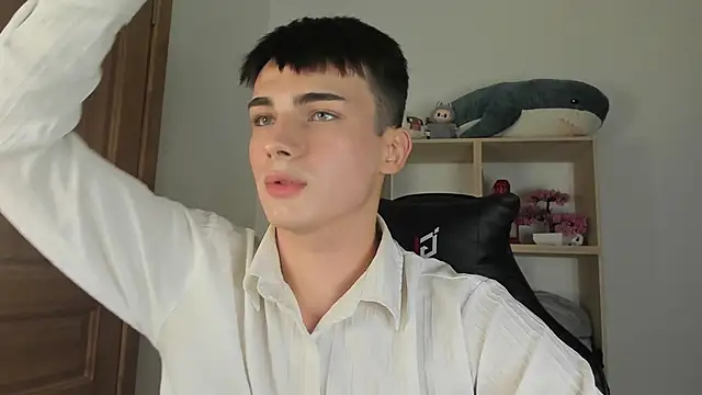 mystic evan online show from October 31, 12:18 am