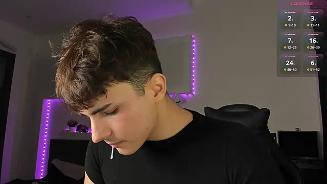 mystic evan online show from April 4, 8:04 pm