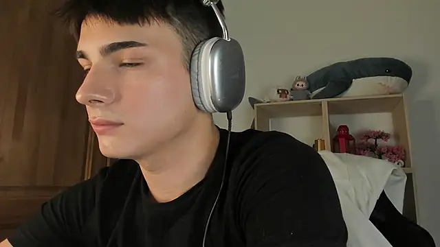 mystic evan online show from November 4, 8:23 pm