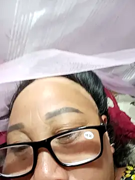 Mamapm20 online show from September 13, 8:53 pm