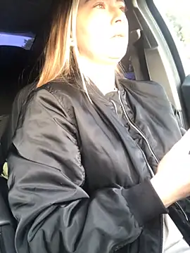 Reina Cummings online show from September 25, 4:51 am