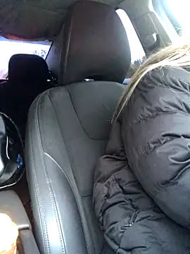 Reina Cummings online show from October 16, 5:05 am