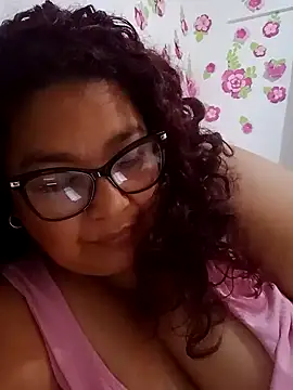 ladytropical1 online show from October 5, 4:47 am