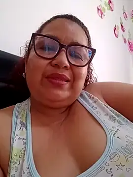 Snapshot of ladytropical1 chatting on February 2, 9:03 pm ladytropical1 online show from February 2, 9:03 pm