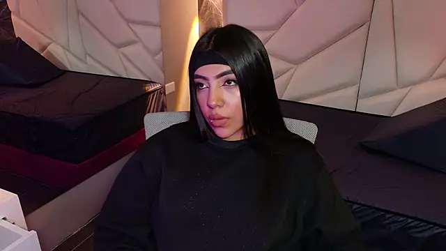 Snapshot of aysel_27 chatting on October 5, 9:27 pm aysel 27 online show from October 5, 9:27 pm