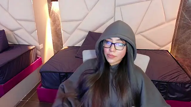 Snapshot of aysel_27 chatting on October 14, 9:15 pm aysel 27 online show from October 14, 9:15 pm