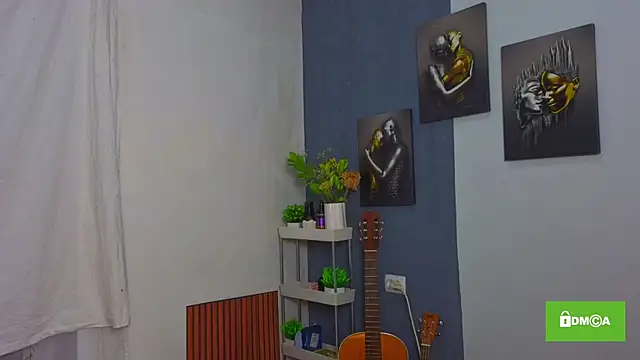 Katrinafoxxx online show from October 19, 4:10 pm