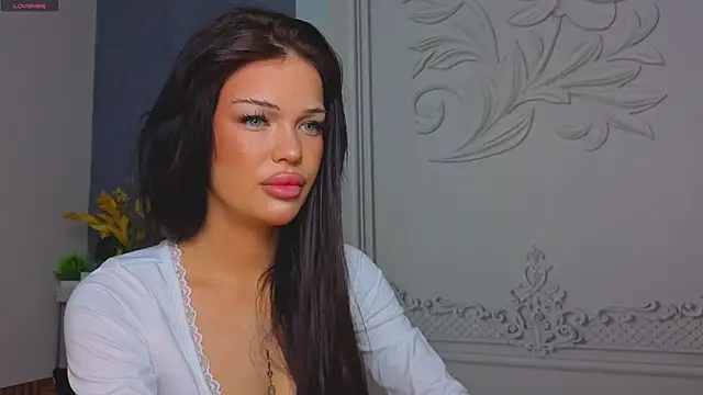 Katrinafoxxx online show from November 25, 2:39 pm