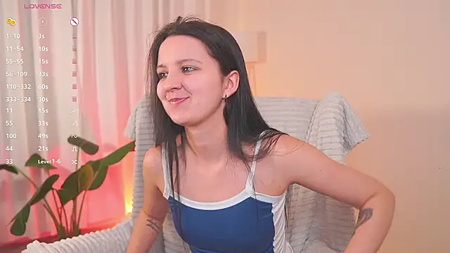 LilLisa online show from March 7, 11:05 am