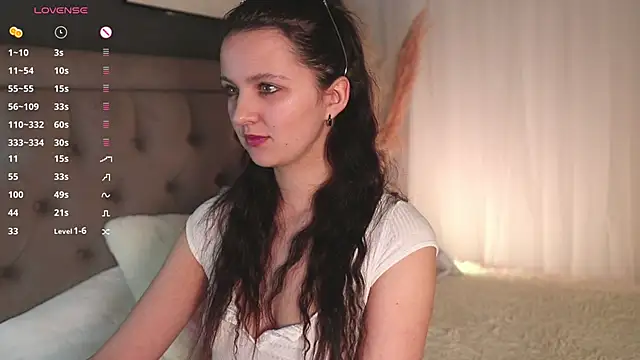 LilLisa online show from March 27, 6:55 am