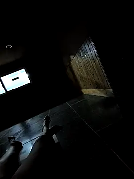 Snapshot of starvingo2002 chatting on December 5, 3:49 am starvingo2002 online show from December 5, 3:49 am