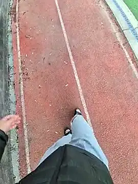 Snapshot of starvingo2002 chatting on November 26, 5:07 am starvingo2002 online show from November 26, 5:07 am