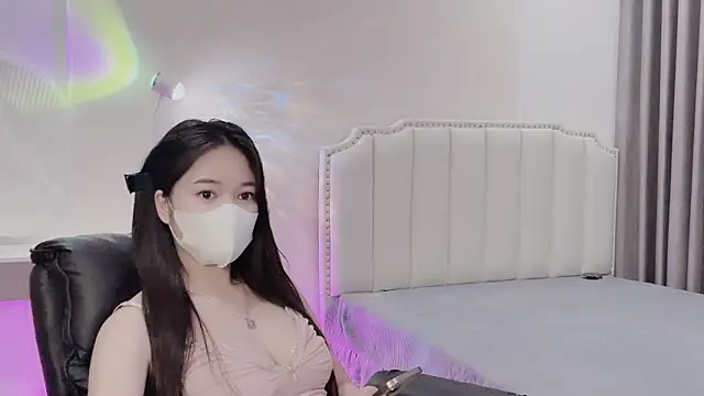  Dorry  online show from December 17, 9:09 pm