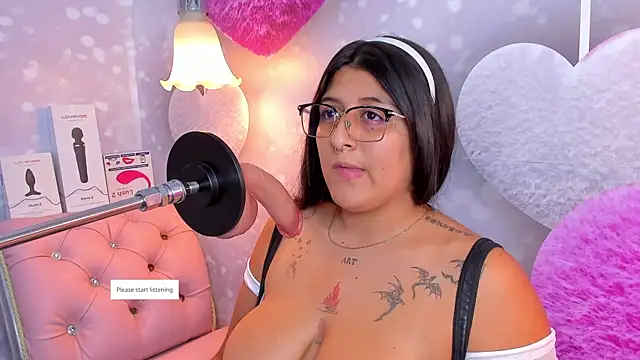megann  up online show from September 24, 3:35 am
