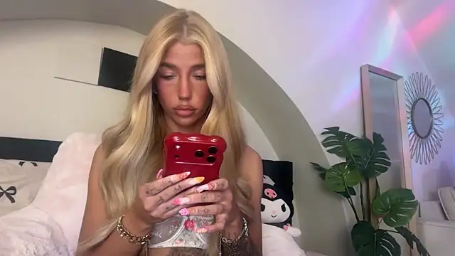 KENNIEXROSE online show from March 26, 11:46 pm