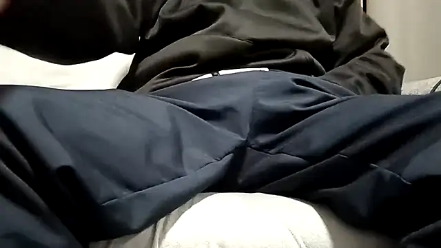   German Cock 1990   online show from December 22, 4:40 pm