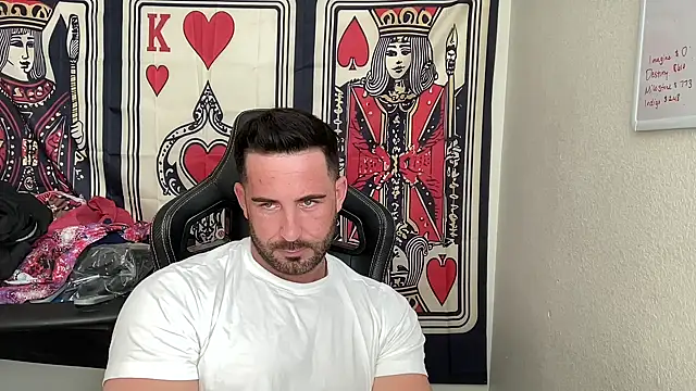 brettmycles28 online show from March 19, 5:13 pm