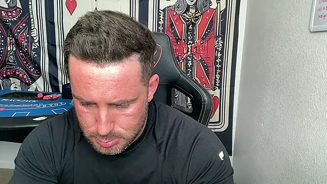 brettmycles28 online show from February 5, 7:21 pm