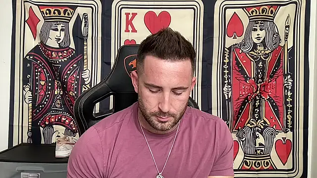 Snapshot of brettmycles28 chatting on November 11, 11:20 pm brettmycles28 online show from November 11, 11:20 pm