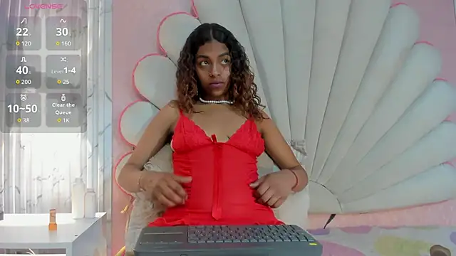 MisRoos online show from September 10, 3:44 pm