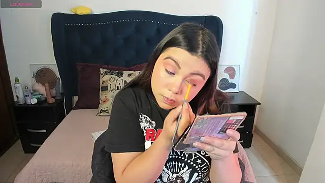 LucyPetit online show from September 26, 1:18 pm