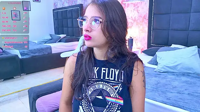 Angelique Angell online show from March 11, 7:52 pm