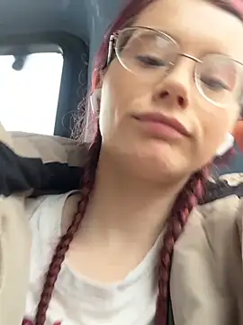 raen001 online show from March 20, 9:10 am