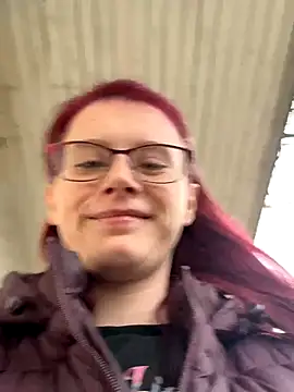 raen001 online show from November 27, 9:43 am