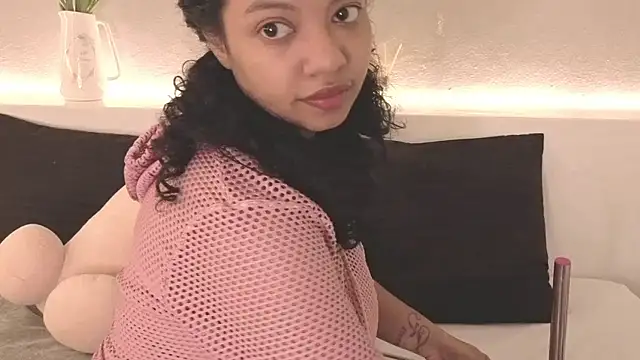 Snapshot of CandelaCool_ chatting on July 12, 12:17 pm CandelaCool online show from July 12, 12:17 pm