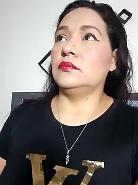 Snapshot of Laurasofia01 chatting on October 3, 3:09 am Laurasofia01 online show from October 3, 3:09 am