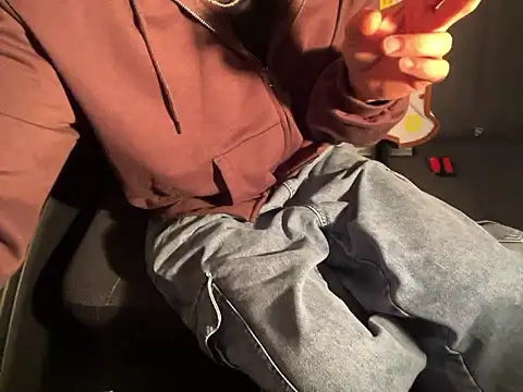 CAMEL1913 online show from January 10, 5:52 pm