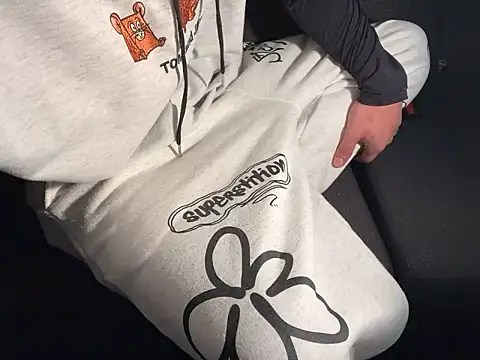 CAMEL1913 online show from November 7, 6:01 pm