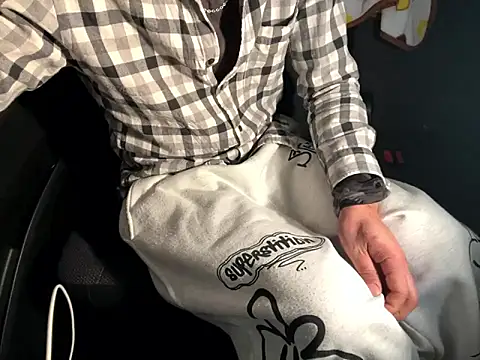 CAMEL1913 online show from November 15, 5:17 pm