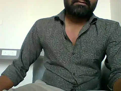 autophile-indian online show from November 26, 9:42 am