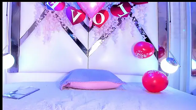 NallyMax1 online show from February 15, 5:52 am