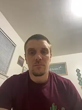 alwayshorny90 online show from September 28, 3:46 am