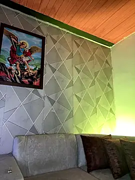 Alisse taylor2 online show from January 7, 12:10 pm