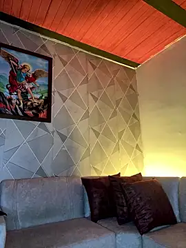 Alisse taylor2 online show from January 17, 12:20 pm