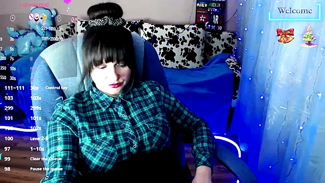 Snapshot of MilaRay chatting on February 20, 4:25 pm MilaRay online show from February 20, 4:25 pm