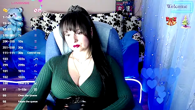 Snapshot of MilaRay chatting on February 28, 2:31 pm MilaRay online show from February 28, 2:31 pm