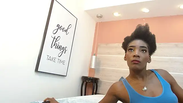 Snapshot of AlexandraCambell chatting on May 27, 7:54 pm AlexandraCambell online show from May 27, 7:54 pm