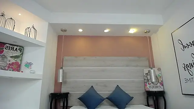 AlexandraCambell online show from October 29, 11:53 am