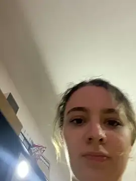 karla-thomsom10 online show from December 16, 10:14 pm