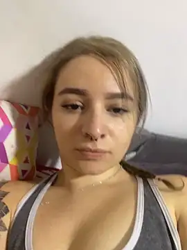 karla-thomsom10 online show from January 15, 8:12 pm